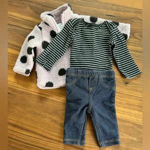 Carter’s baby girl outfit